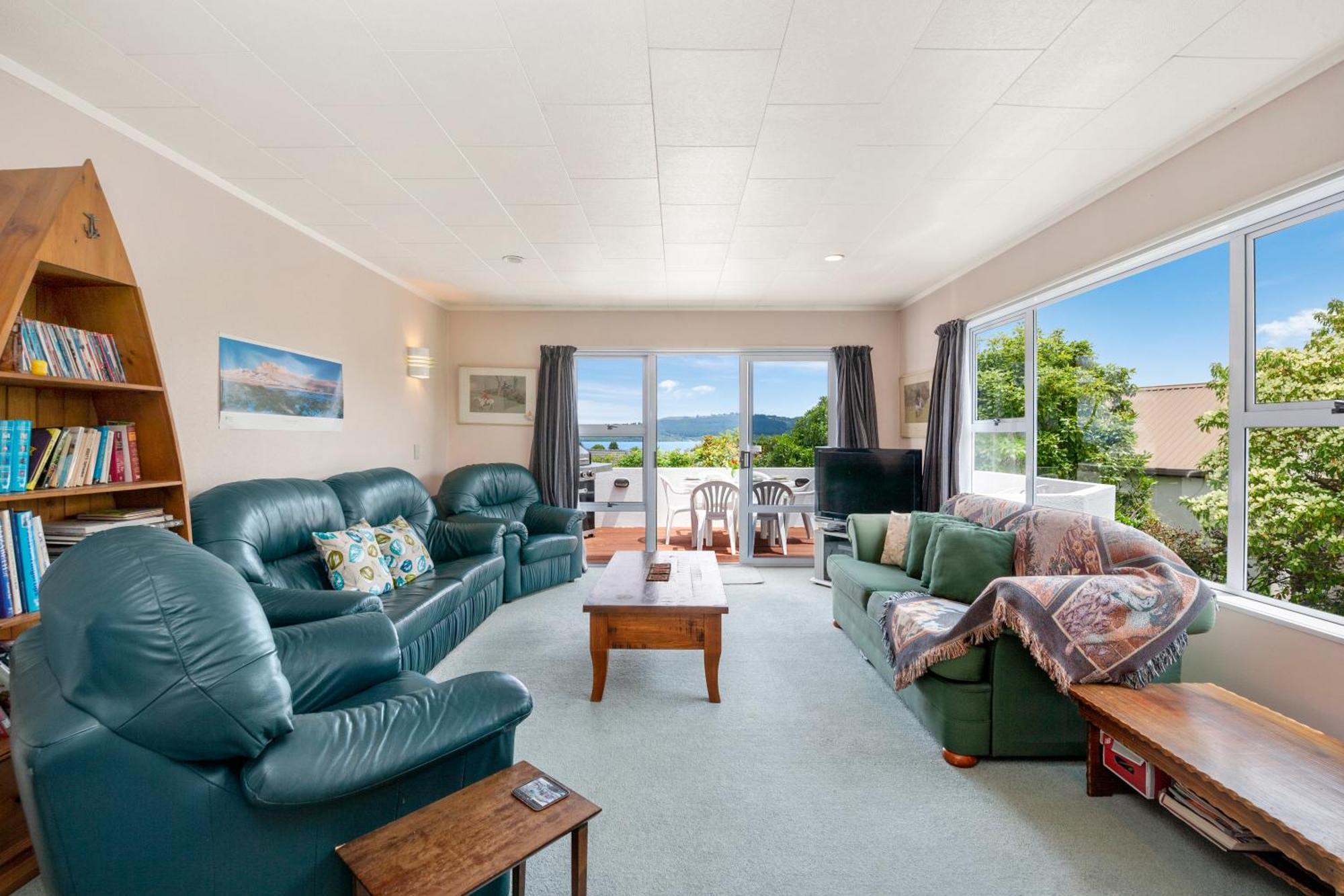 The White House - Taupo Holiday Home Buitenkant foto