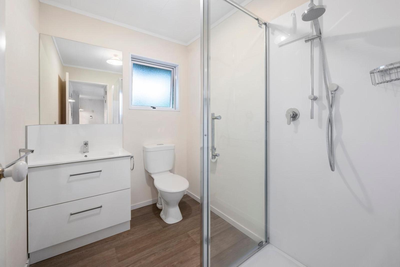 The White House - Taupo Holiday Home Buitenkant foto
