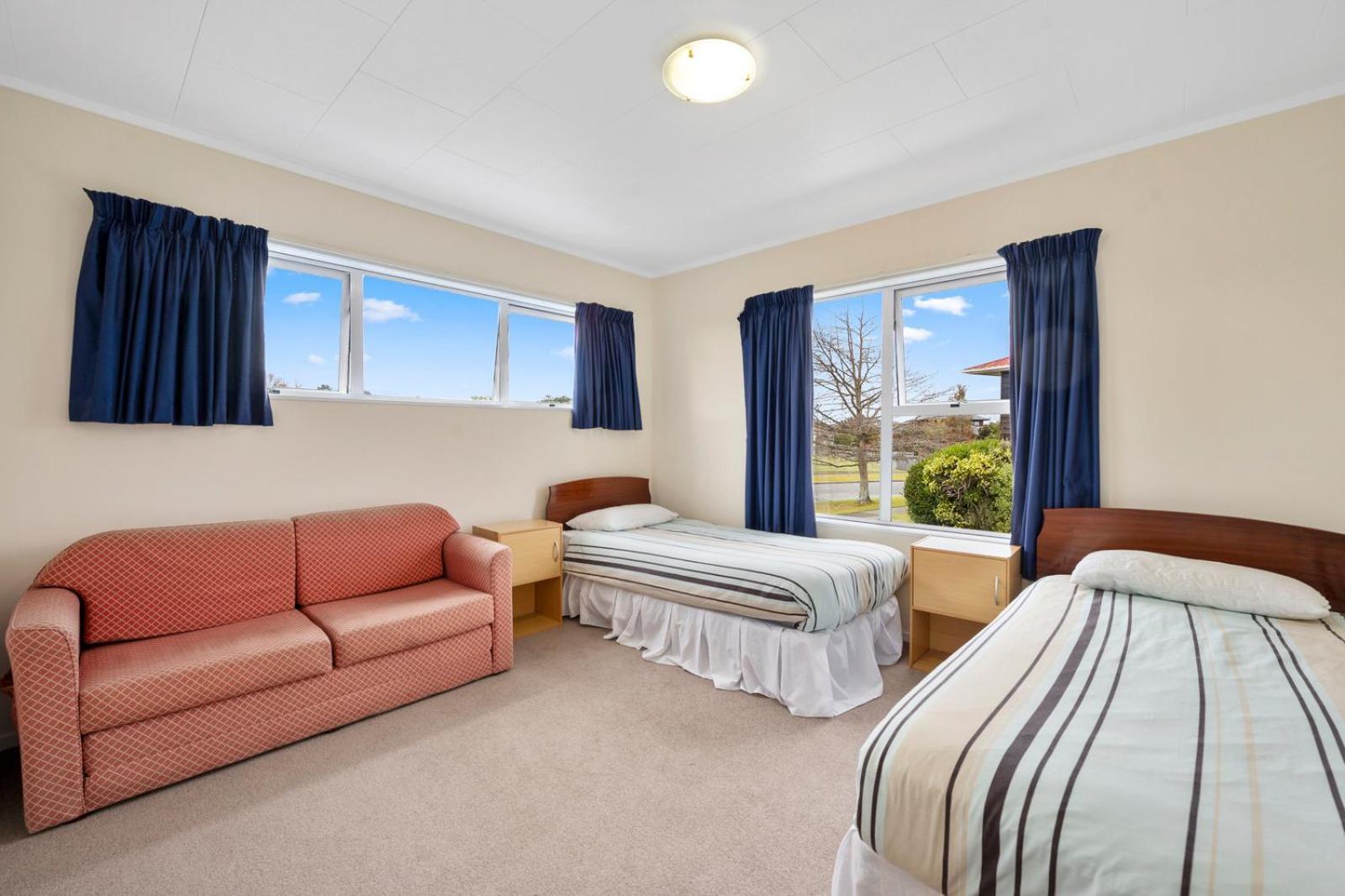The White House - Taupo Holiday Home Buitenkant foto